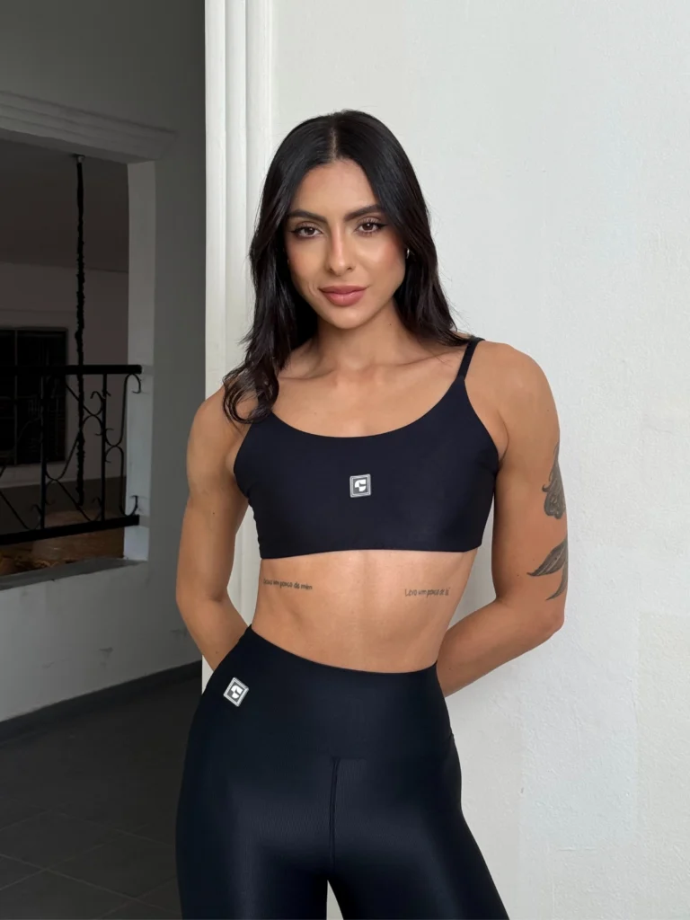 Top fitness Duda Wonder preto - vista frontal